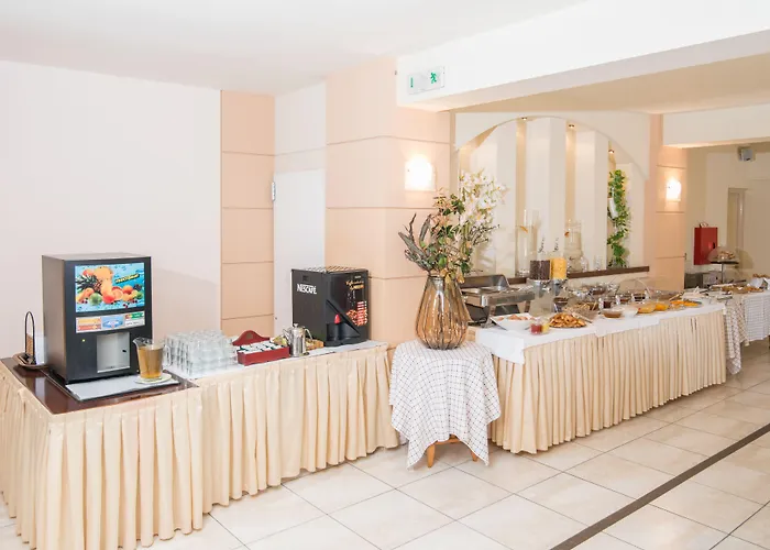 Отель Regina Mare