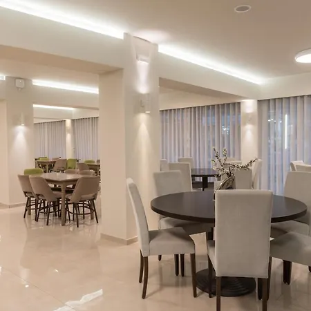 Regina Mare Hotel 3*