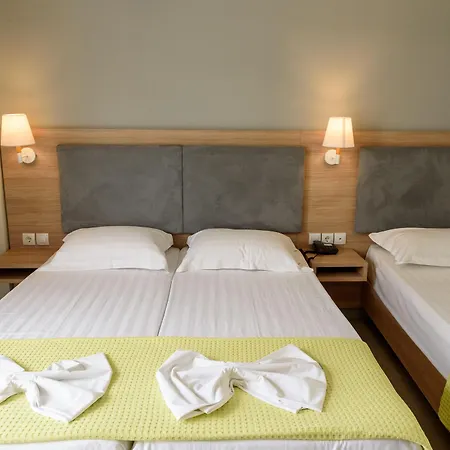 Regina Mare Hotell 3*