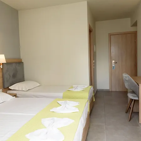 Regina Mare Hotel 3*