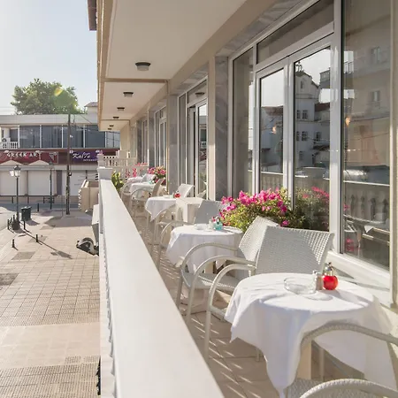酒店 Regina Mare 3*