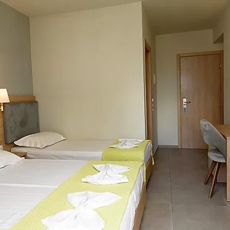 Regina Mare 3*