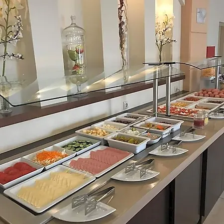 ホテル Regina Mare カテリーニ